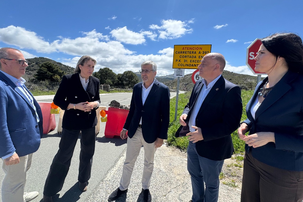 El PSOE reclama a Moreno Bonilla que invierta los 15 millones de euros que prometió en 2021 para mejorar la carretera entre Ronda y San Pedro