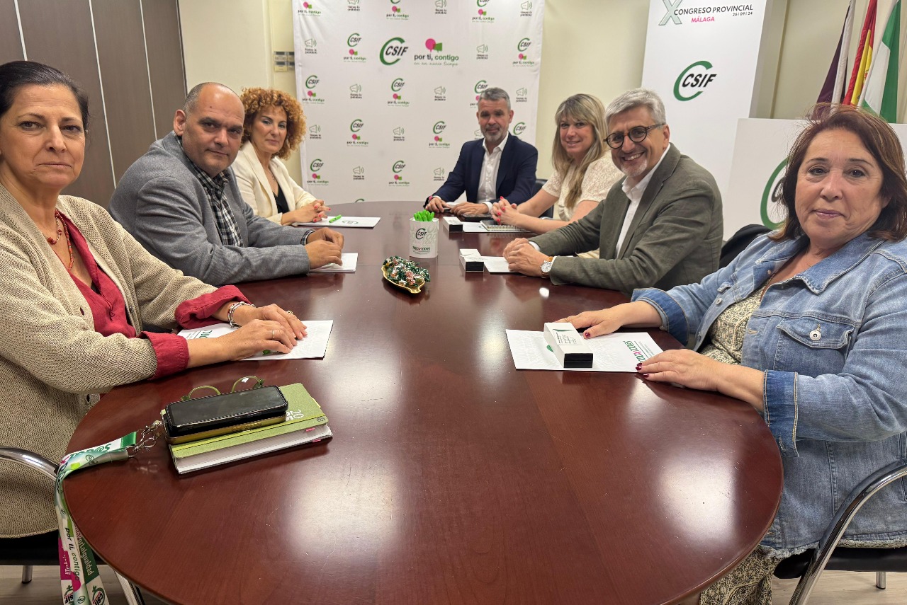El PSOE de Málaga se compromete con la mejora de las condiciones laborales de los empleados públicos