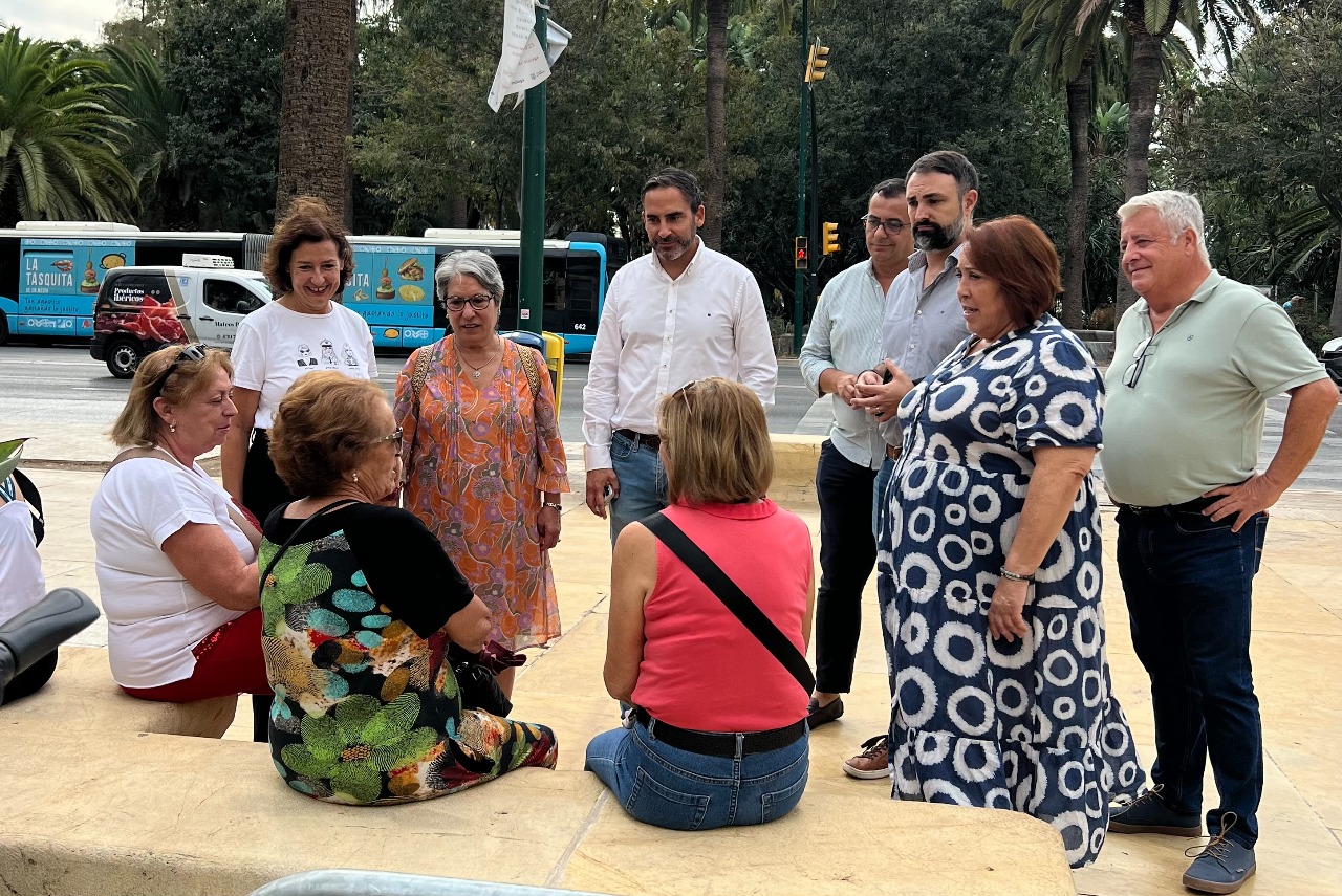 El PSOE denuncia que con De la Torre hay 5.000 VUT más y 21.000 malagueños menos en solo dos años de mandato