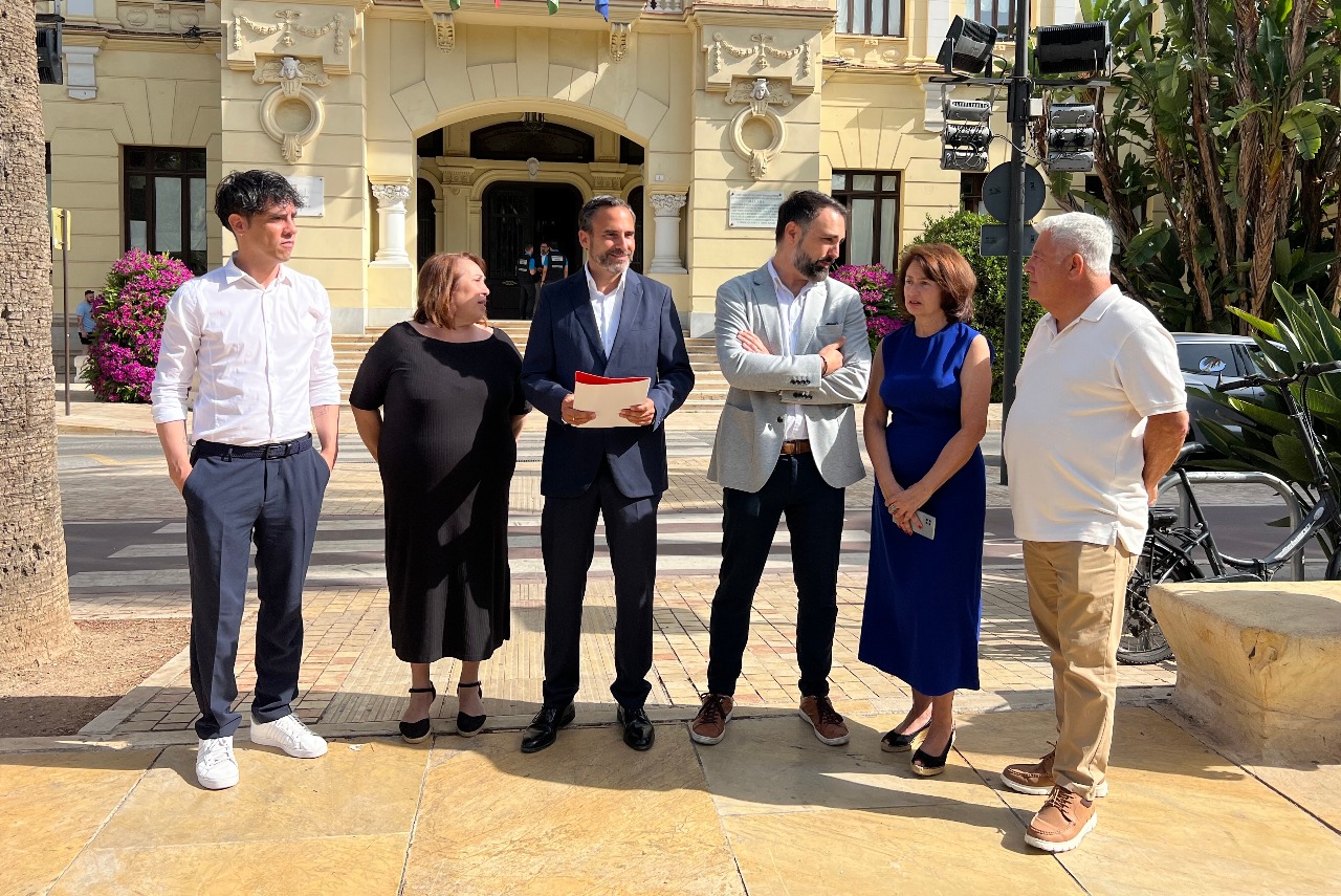 El PSOE exige al alcalde que las parcelas dotacionales se destinen a vivienda asequible y gestionada desde lo público