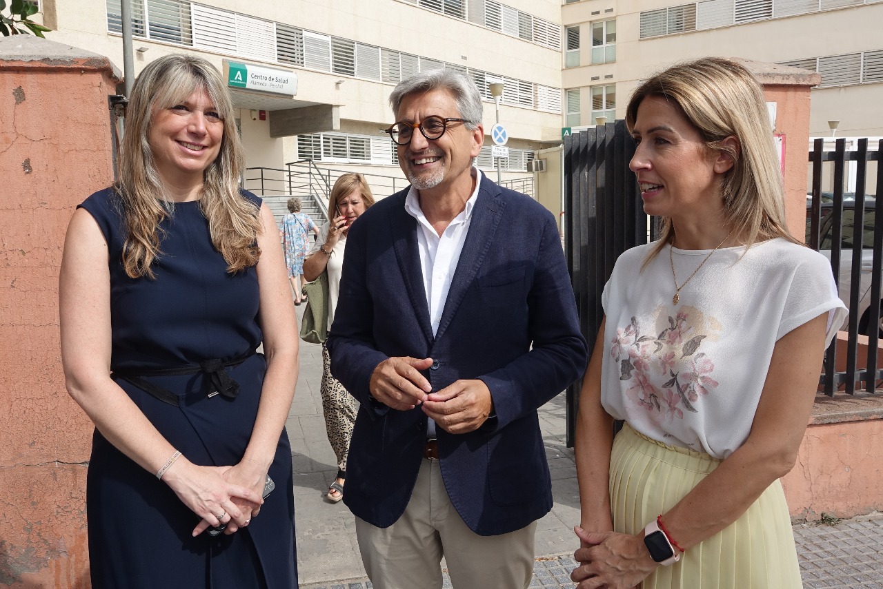 El PSOE exige la dimisión del delegado de Salud ante la situación de colapso en la sanidad malagueña