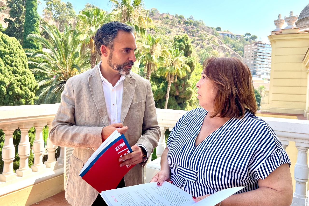 El PSOE exige a Moreno Bonilla “que acate la voluntad” de Málaga para mantener “de por vida” la protección de la VPO para evitar la especulación 
