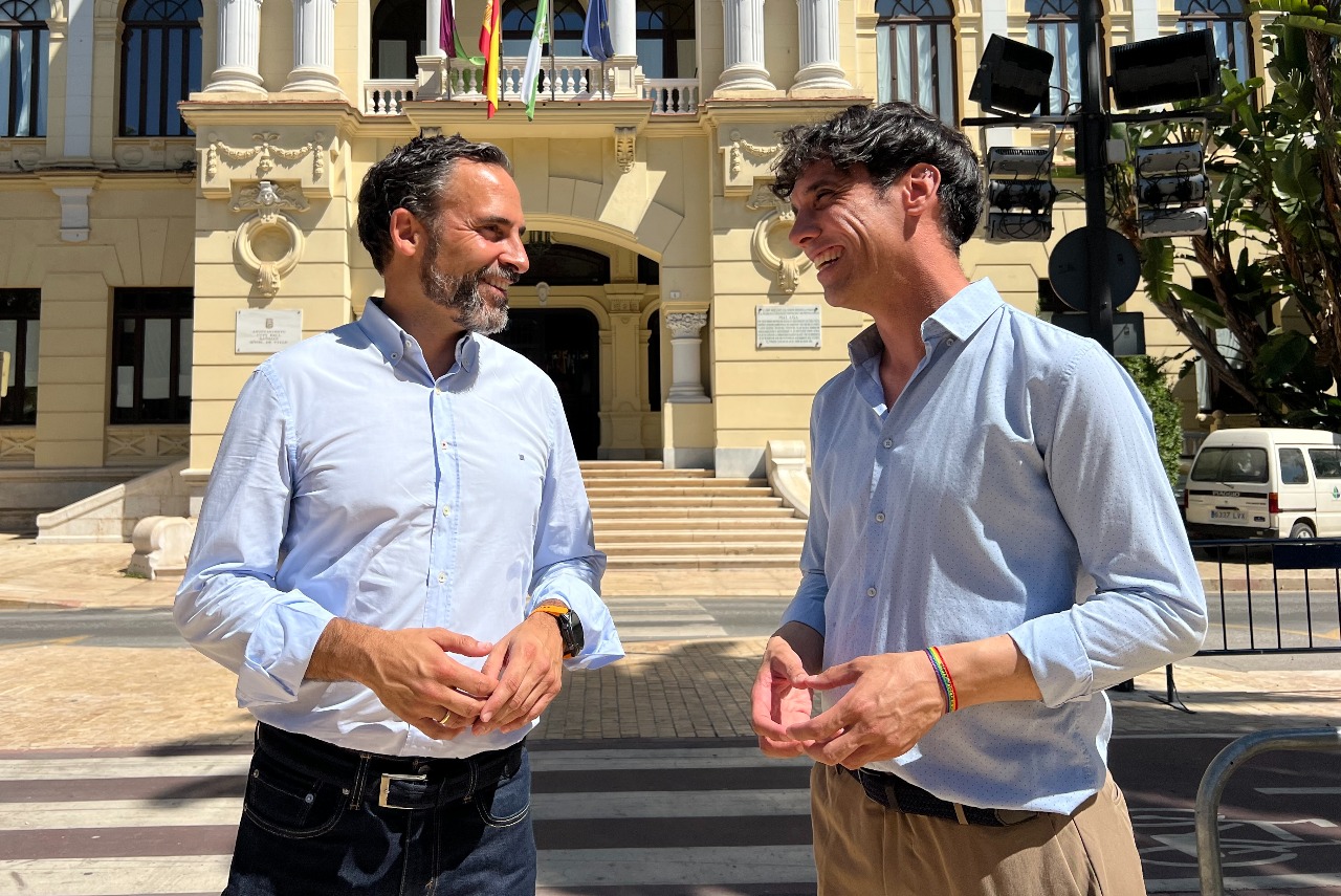 El PSOE se reivindica como el partido de los derechos LGTBI+ en el 20 aniversario del matrimonio igualitario