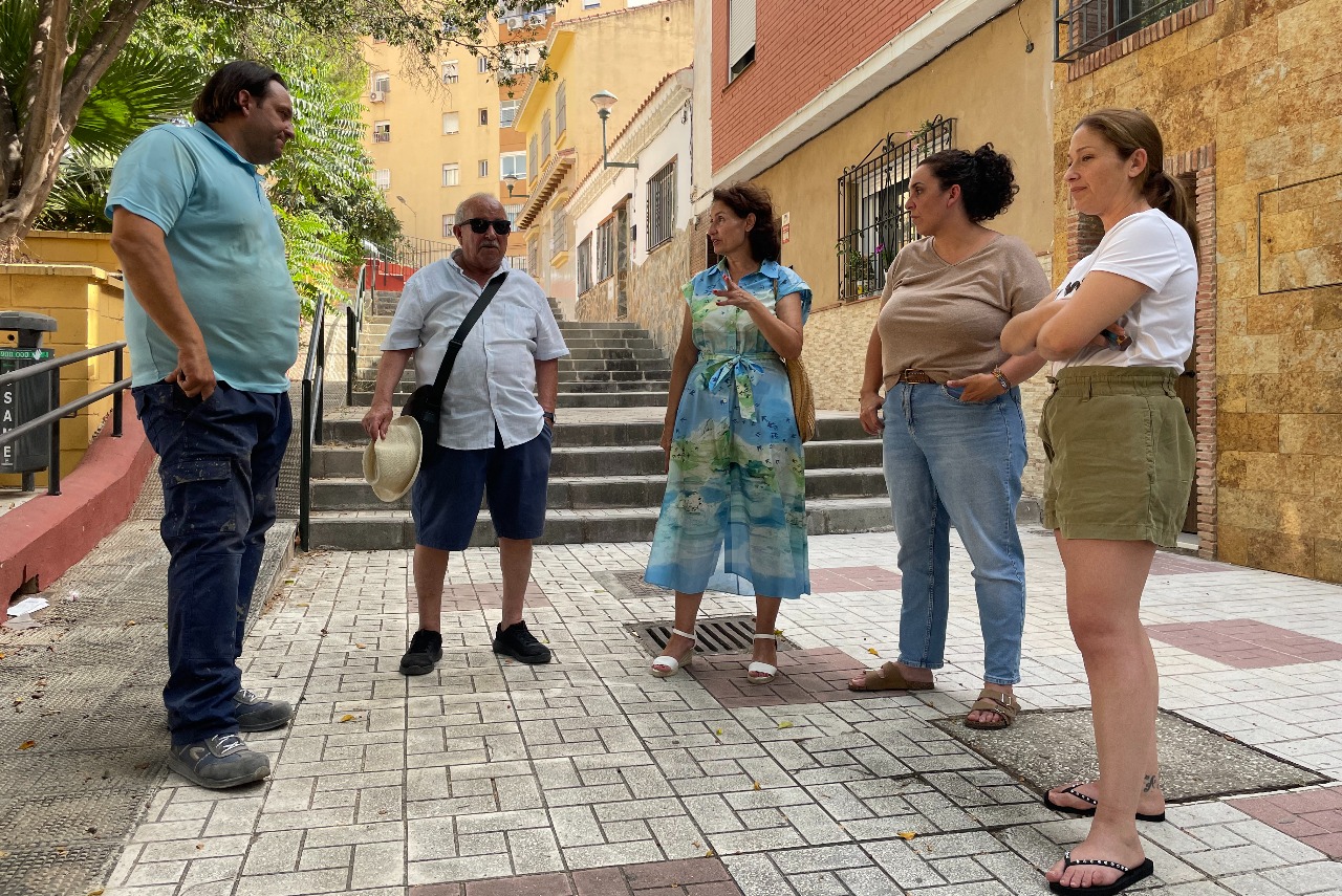 El PSOE recrimina a De la Torre el “abandono sistemático” del distrito de Ciudad Jardín