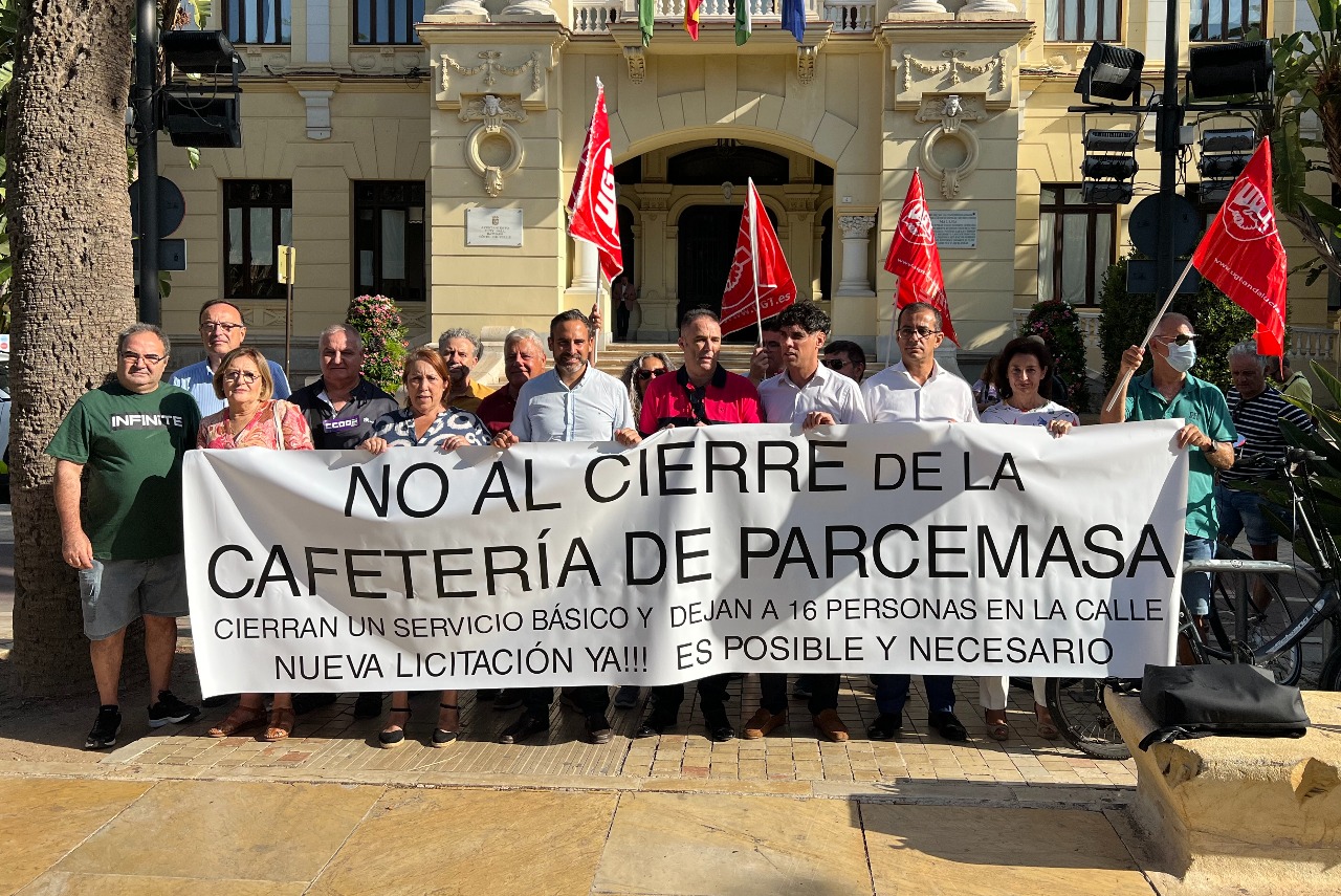 El PSOE asegura que “hay soluciones para mantener la cafetería” de PARCEMASA pero De la Torre “quiere cerrarla”