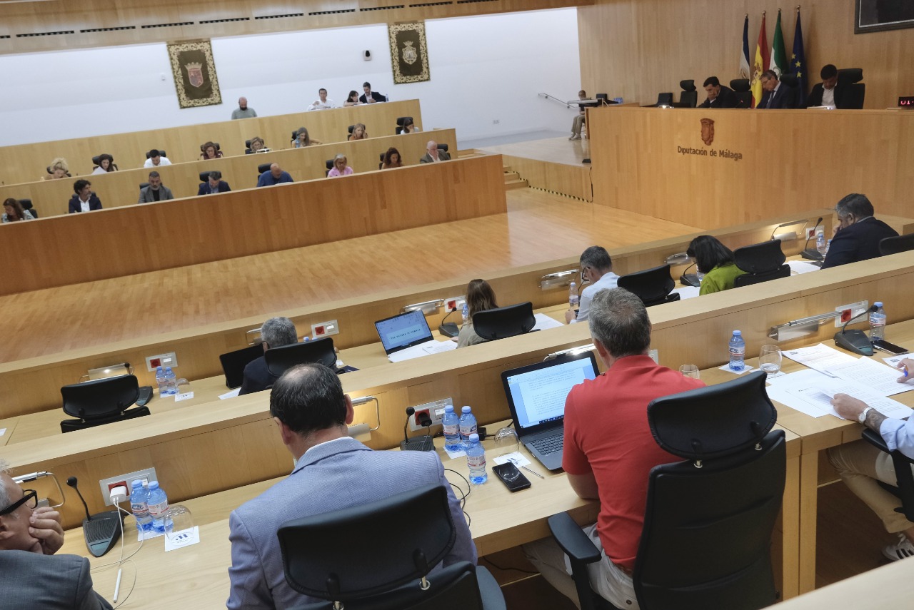 El PP vota en contra en la Diputación de Málaga de las diez mociones del PSOE para mejorar la sanidad pública en la provincia 