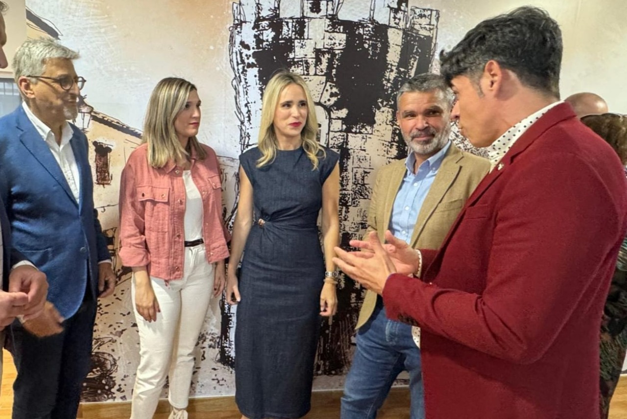El PSOE de Málaga exige explicaciones al alcalde de Alhaurín de la Torre por 'supuestas falsedades' en su currículum