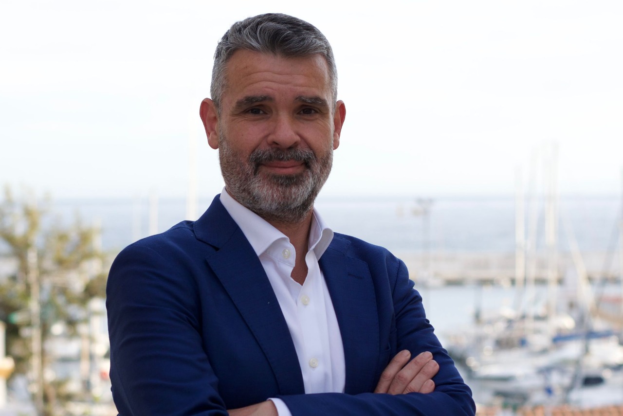 El PSOE critica que Bendodo venga a reírse de Marbella cuando más sucia y abandonada está por parte de Ángeles Muñoz