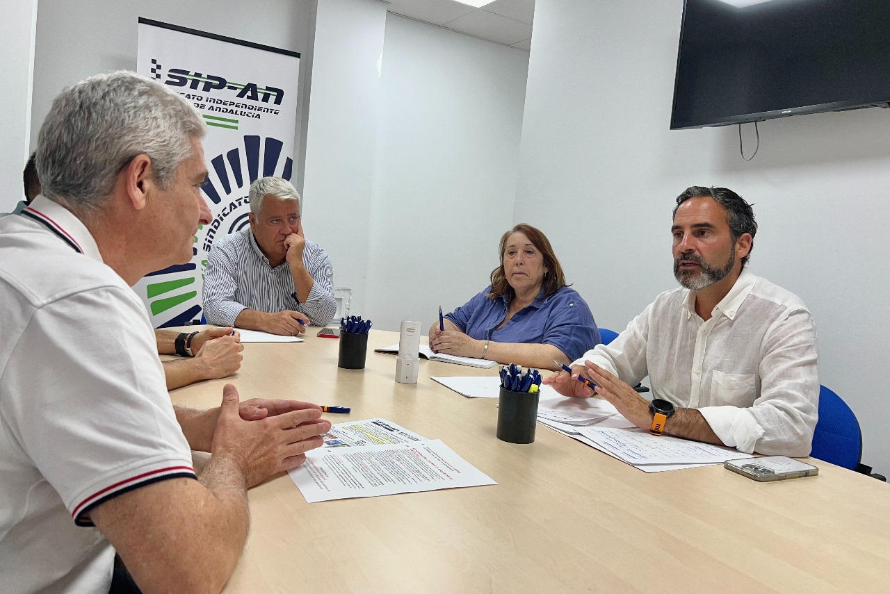 El PSOE denuncia el recorte de 280 efectivos de Policía Local en la Feria de Málaga