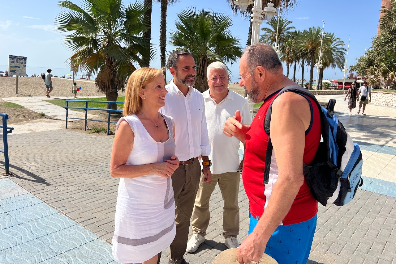 El PSOE reclama un plan integral de mantenimiento en el Paseo Marítimo Antonio Banderas