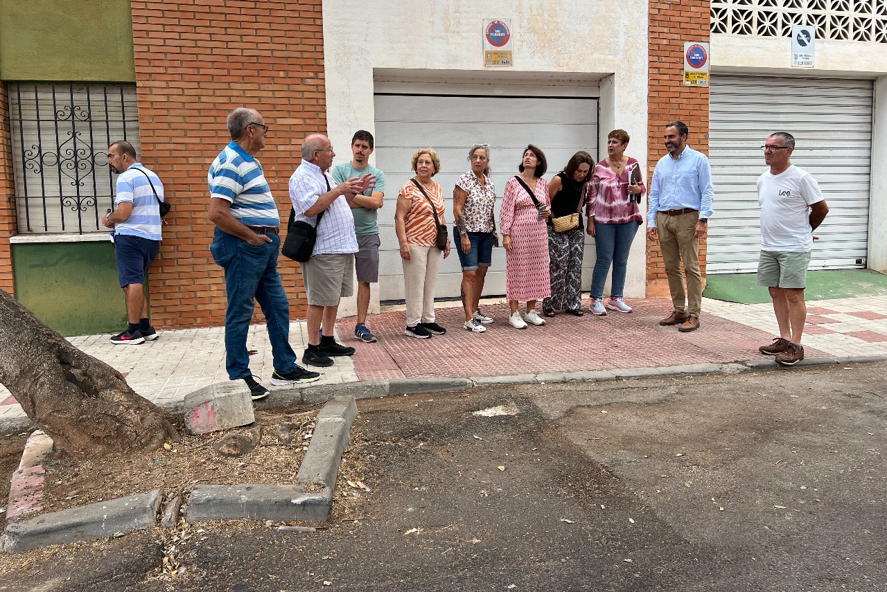 El PSOE denuncia el “abandono sistemático” de los barrios periféricos por parte del Ayuntamiento de Málaga