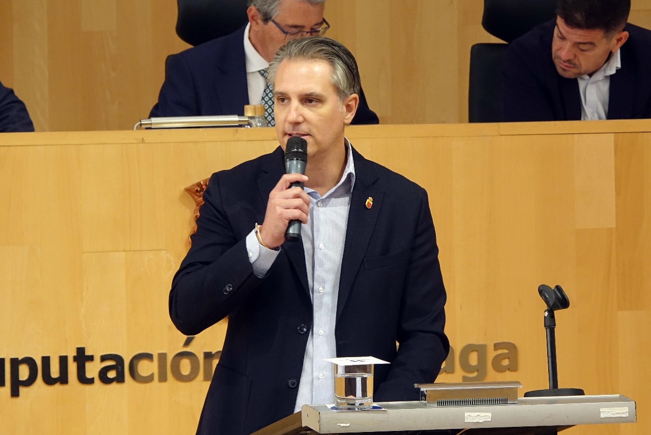  El alcalde de Mollina reclama en el pleno de la Diputación un reparto de recursos justo con los pequeños pueblos