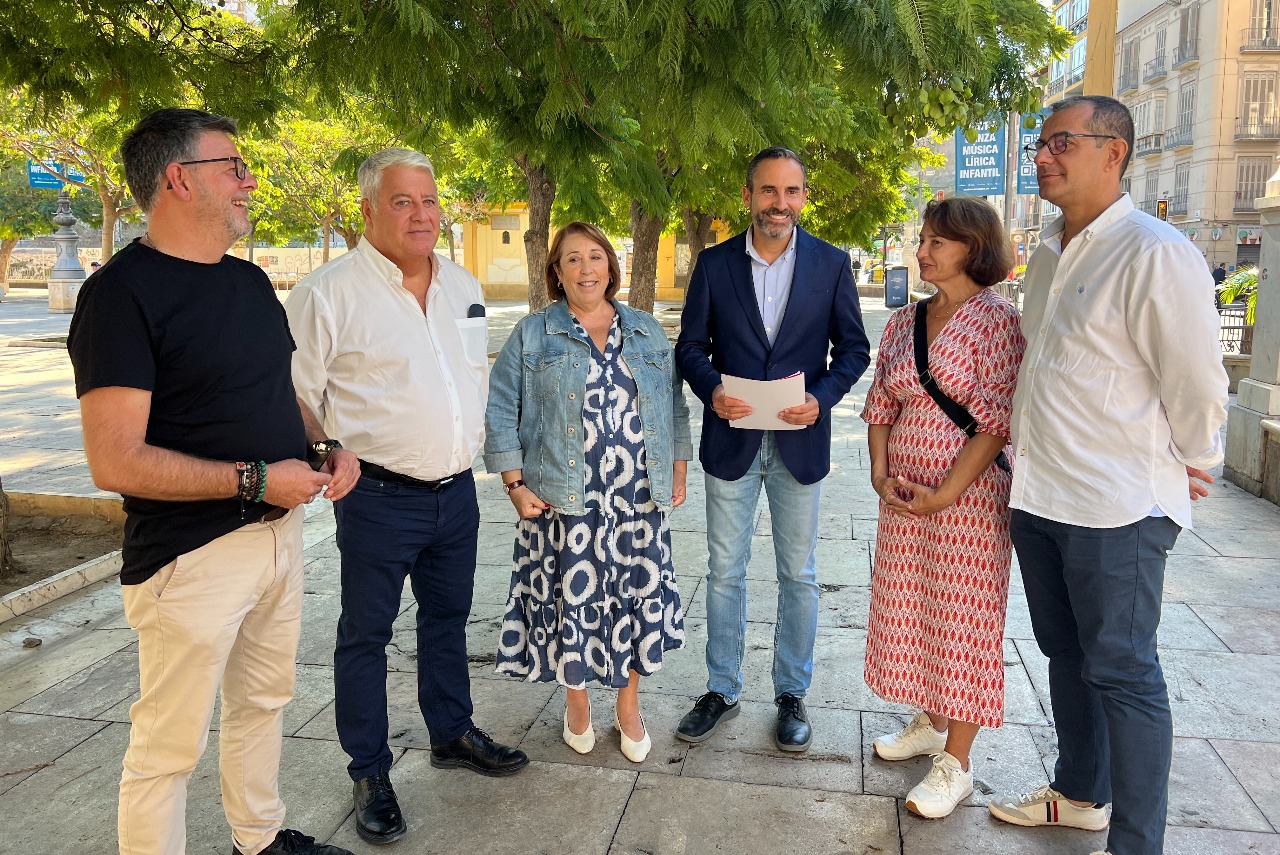 El PSOE exige aplicar el derecho de tanteo y retracto para frenar a los fondos buitre que expulsan a los vecinos de Málaga