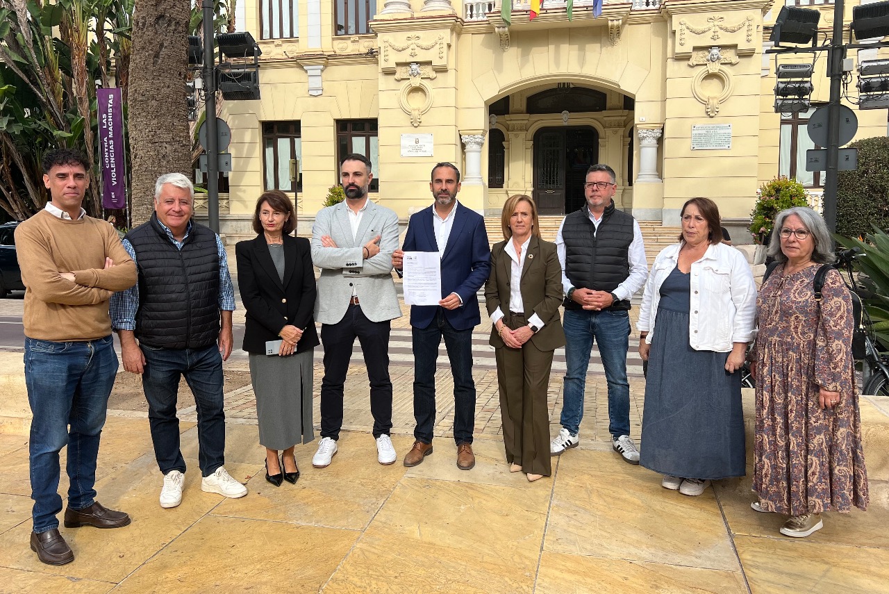 Pérez: “Que ni el alcalde conozca el proyecto de la Torre del Puerto es una aberración”