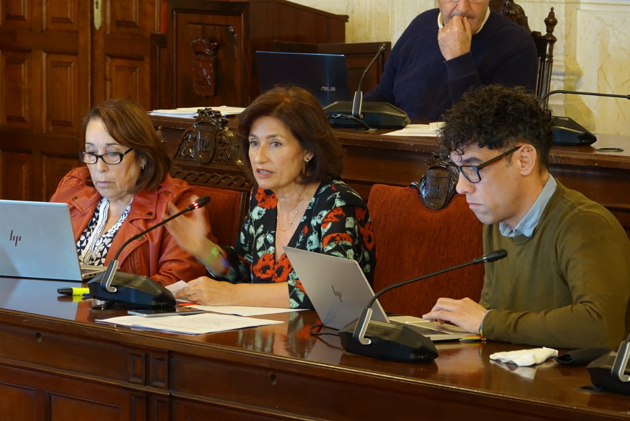 El PSOE acusa a Vox de ser cómplice de la violencia machista con su negacionismo