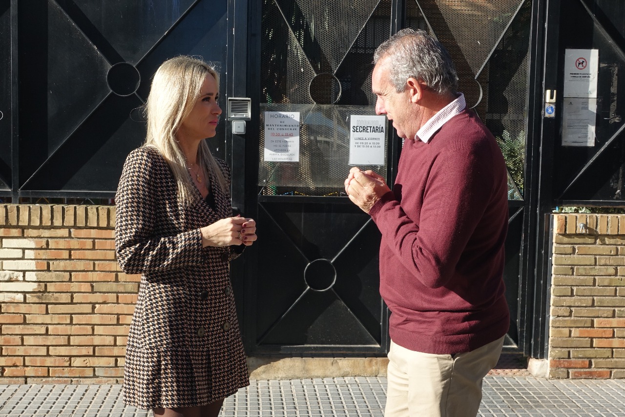 El PSOE asegura que los 15.000 euros de media para climatización en los centros educativos andaluces es una “chapuza” que no resuelve el problema