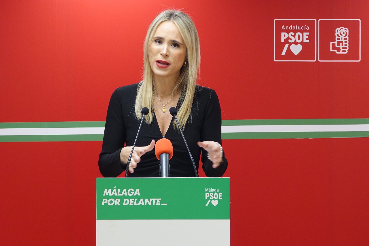 El PSOE denuncia que el Gobierno de Juanma Moreno condena al alumnado andaluz a seguir masificado en las aulas