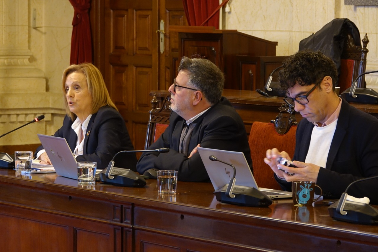 El PSOE exige a EMASA que aclare un fallo informático que ha provocado facturaciones desorbitadas a jubilados malagueños