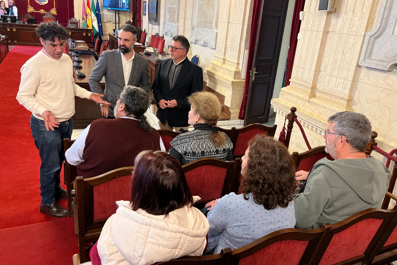 El PSOE afea al Ayuntamiento de Málaga su negativa a retirar la licencia de gasolinera en La Pelusa y convertir el suelo en zona verde pública