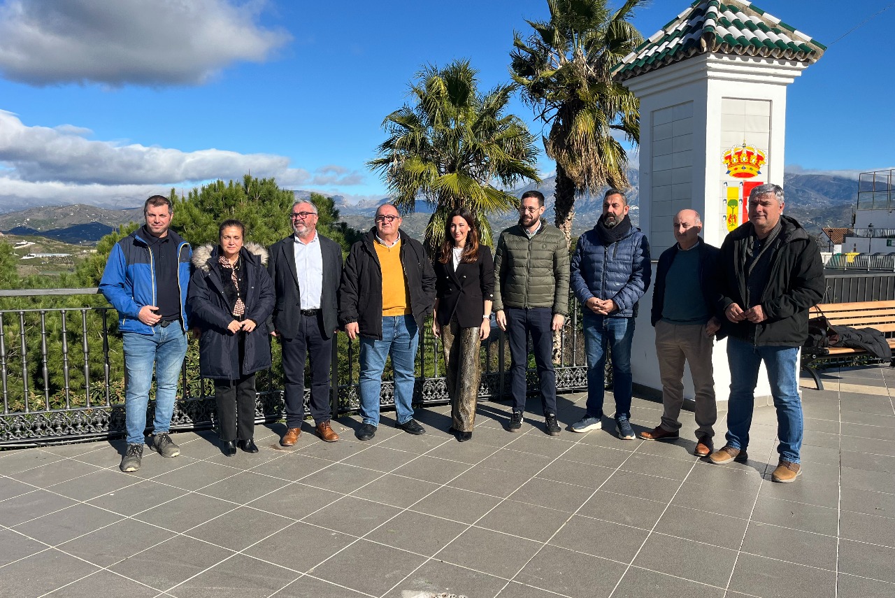 El PSOE exige a la Junta una solución a los atascos diarios en la A-356 a la altura de Vélez-Málaga