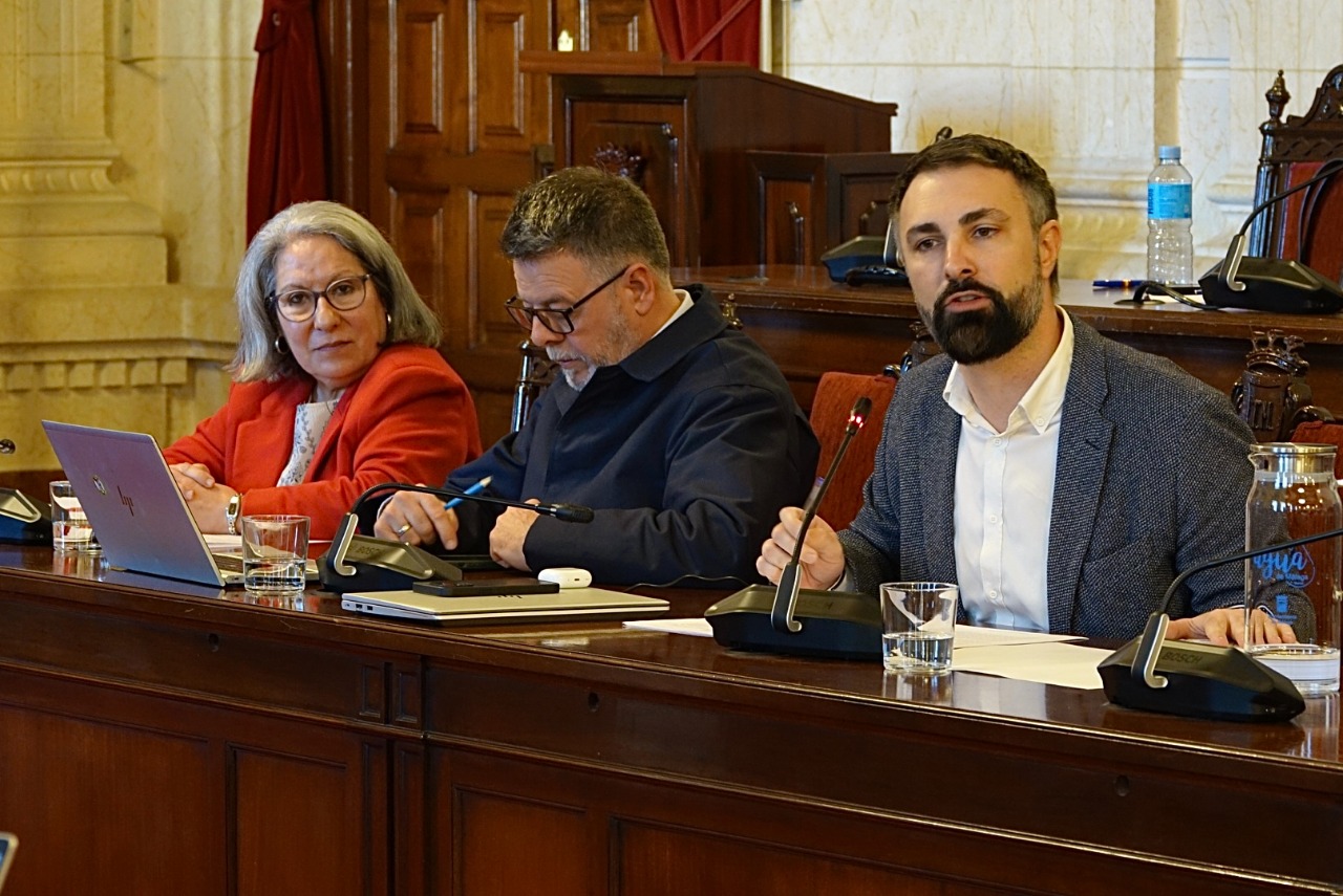 El PSOE critica el rechazo del PP a frenar &ldquo;m&aacute;s especulaci&oacute;n inmobiliaria en los barrios&rdquo; y a apoyar a comerciantes afectados por la borrasca Leonardo