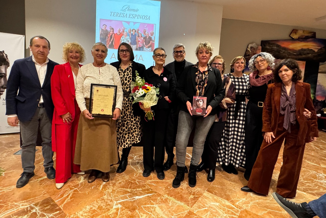 El PSOE de Antequera reconoce a AMAMA con su Premio Teresa Espinosa