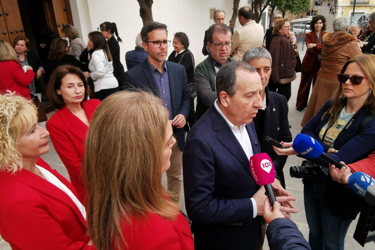 El PSOE exige al PP y al alcalde de Antequera respeto para las mujeres afectadas por el c&aacute;ncer de mama