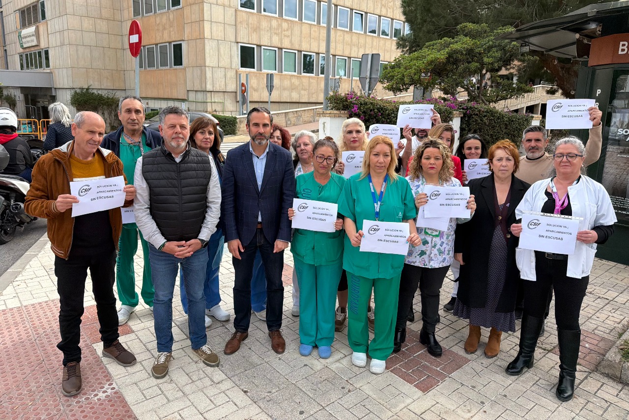 El PSOE denuncia que &ldquo;las prisas por poner primeras piedras&rdquo; de Moreno Bonilla deja a miles de trabajadores y pacientes del Civil y Materno sin aparcamientos