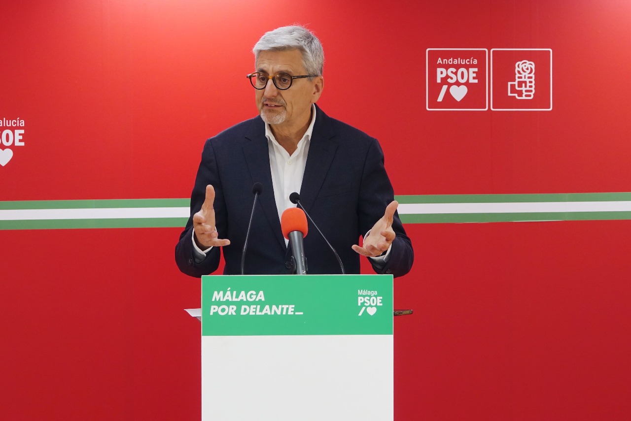 El PSOE exige a PP y Vox que Málaga no sea la gran olvidada en la negociación del Gobierno andaluz