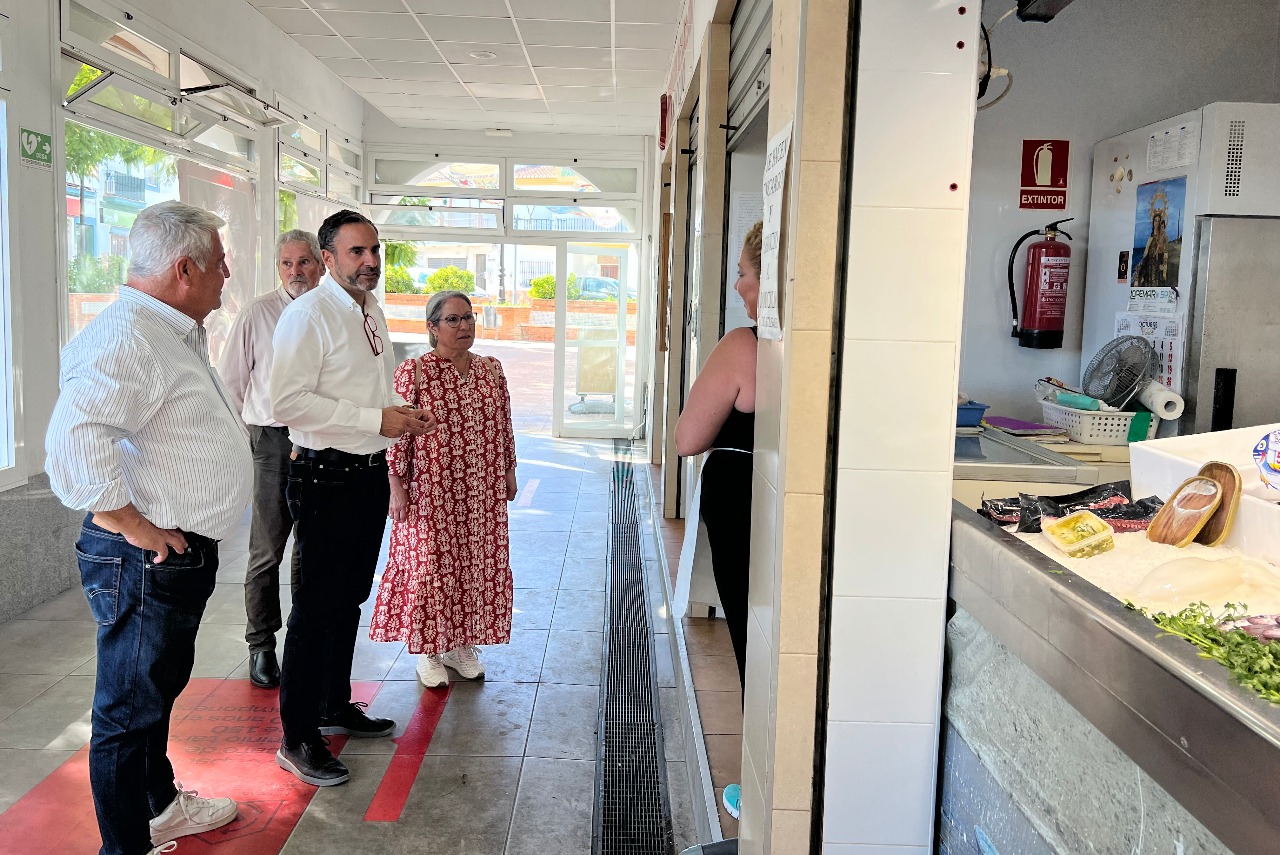 El PSOE denuncia la &ldquo;desaparici&oacute;n acelerada&rdquo; del comercio tradicional en M&aacute;laga y exige un plan urgente de protecci&oacute;n