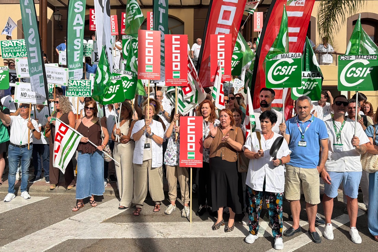 El PSOE exige a la Junta de Andalucía frenar el "tarifazo" del aparcamiento del Hospital Civil y el Materno
