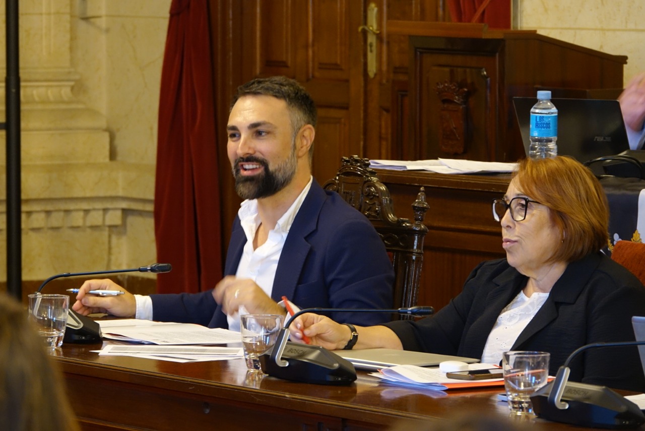 El PSOE arrincona a De la Torre por un "verano horribilis" que constata su “absoluta incapacidad para liderar el futuro de Málaga”