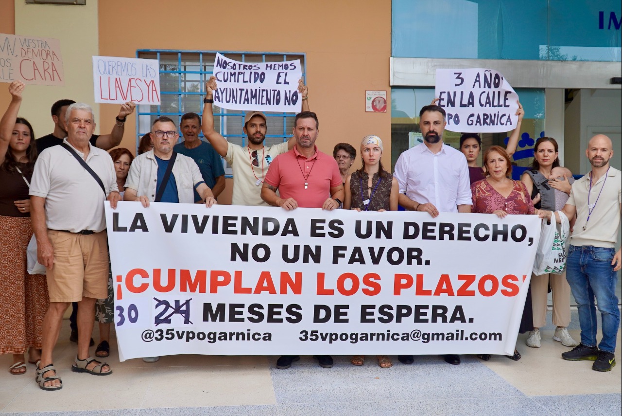 Ruiz Araujo exige a De la Torre que explique por qué no actuó antes ante los problemas de Ferson y permitió que acabaran afectando a las VPO de Garnica