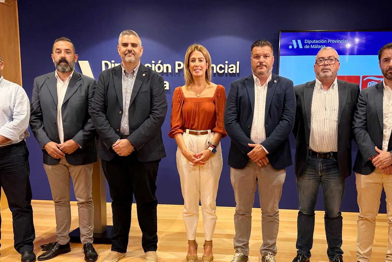 El PSOE reclama a la Diputación que incluya a El Borge, Iznate, Totalán y Comares en su plan de instalación de cajeros automáticos